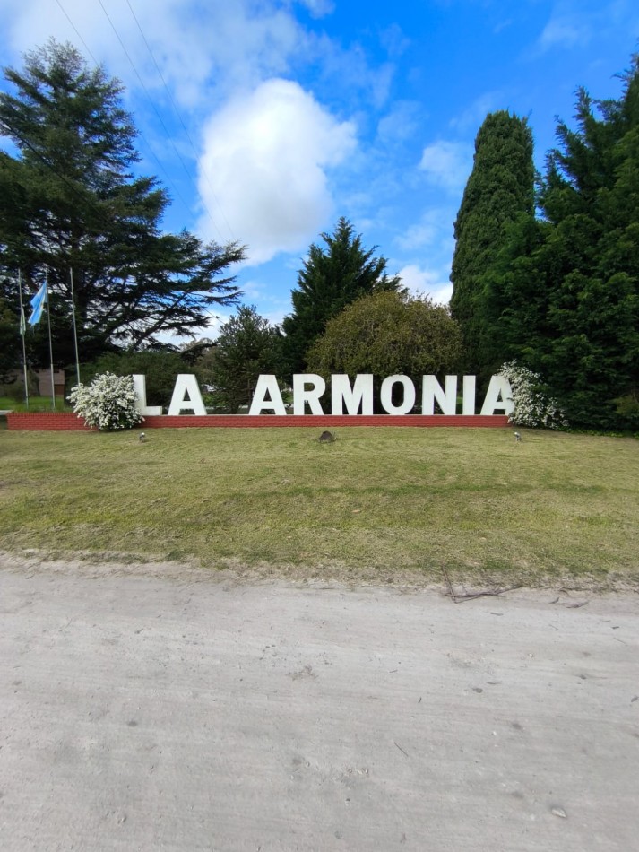 VENTA DE LOTE BARRIO LA ARMONIA