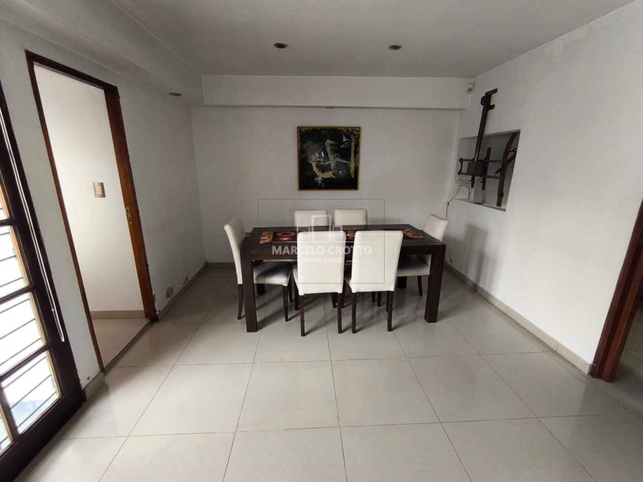 VENTA CHALET 5 AMBIENTES O MAS GARAGE PARQUE PATIO DEPENDENCIAS BARRIO DON BOSCO