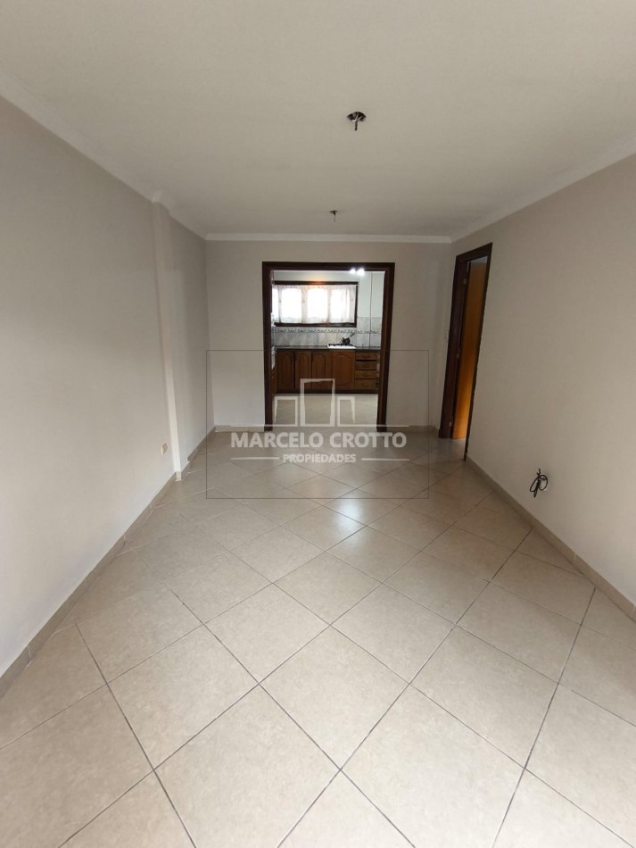 ALQUILER VIVIENDA PH 3 AMBIENTES AL FRENTE PLANTA BAJA BARRIO CHAUVIN PATIO LAVADERO