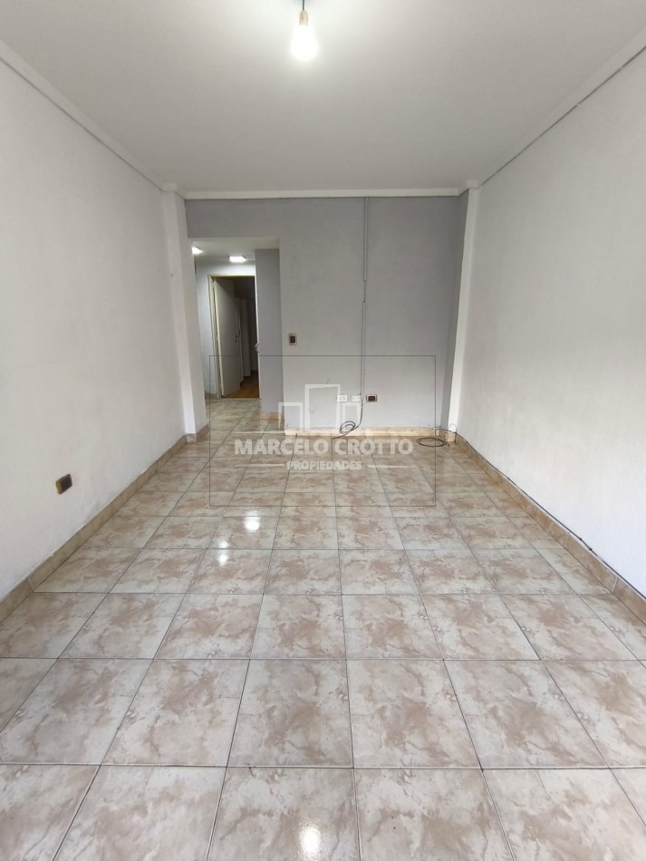 ALQUILER DEPARTAMENTO 2 AMBIENTES CON BALCON A LA CALLE BARRIO TERMINAL VIEJA