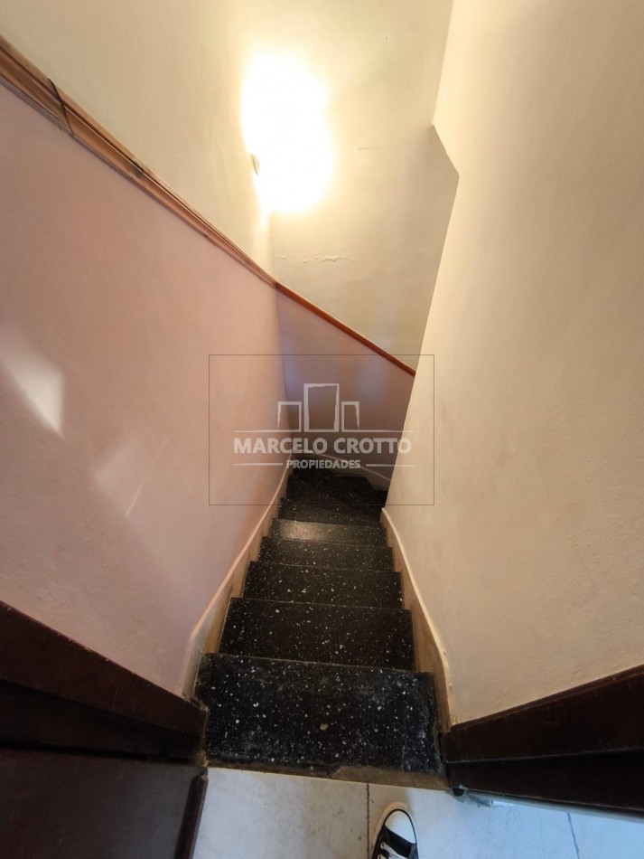 ALQUILER CHALET 3 AMBIENTES CON GARAGE + DEPARTAMENTO 2 AMBIENTES BARRIO SAN CARLOS