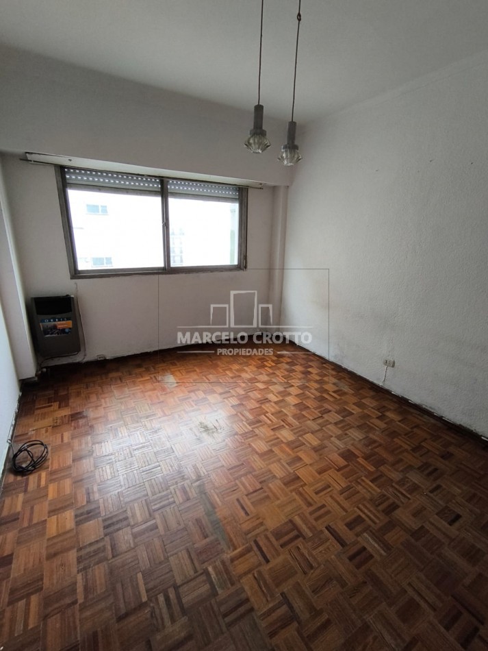 ALQUILER 24 MESES VIVIENDA DEPARTAMENTO ZONA CENTRO 2 AMBIENTES CON COCHERA CUBIERTA