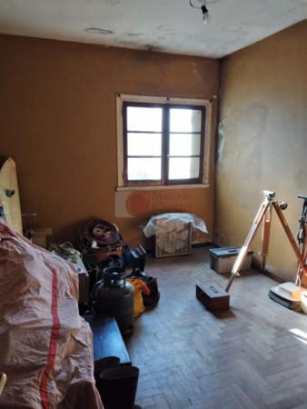 CASA 3 ambientes a reciclar o demoler 