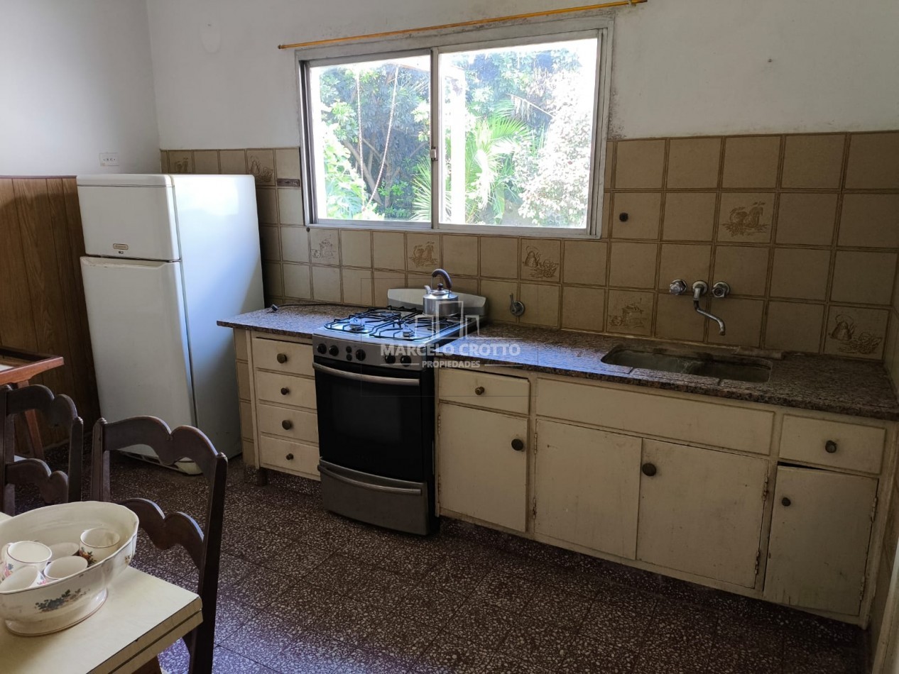 VENTA CHALET 3 AMBIENTES PARQUE GARAGE ALTILLO BARRIO CHAUVIN