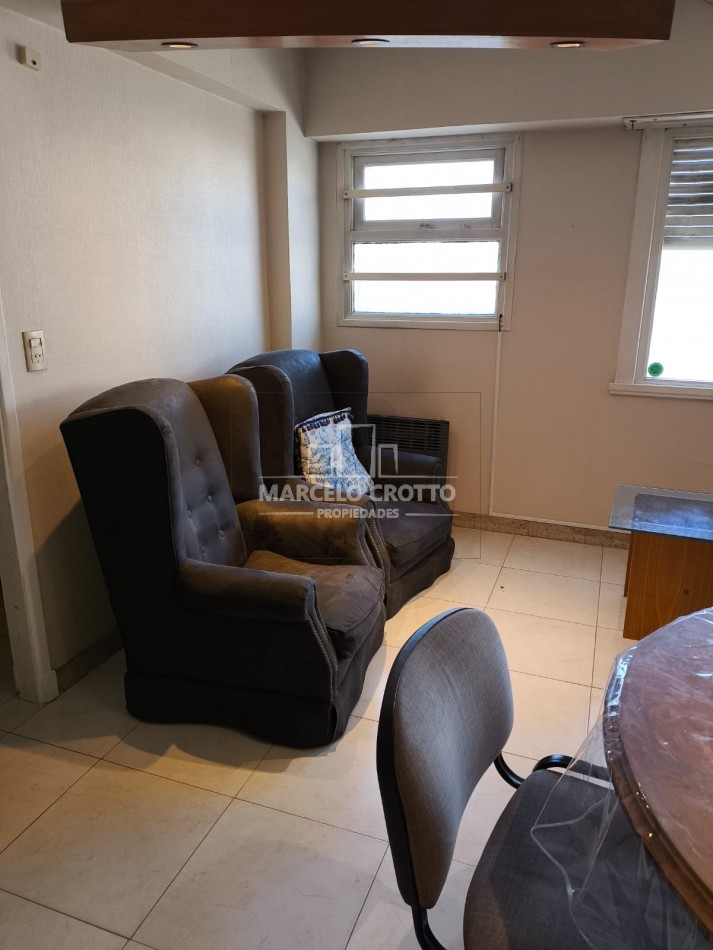 VENTA DEPARTAMENTO 2 AMBIENTES AMPLIOS 49 MTS2. PLANTA BAJA BARRIO CHAUVIN