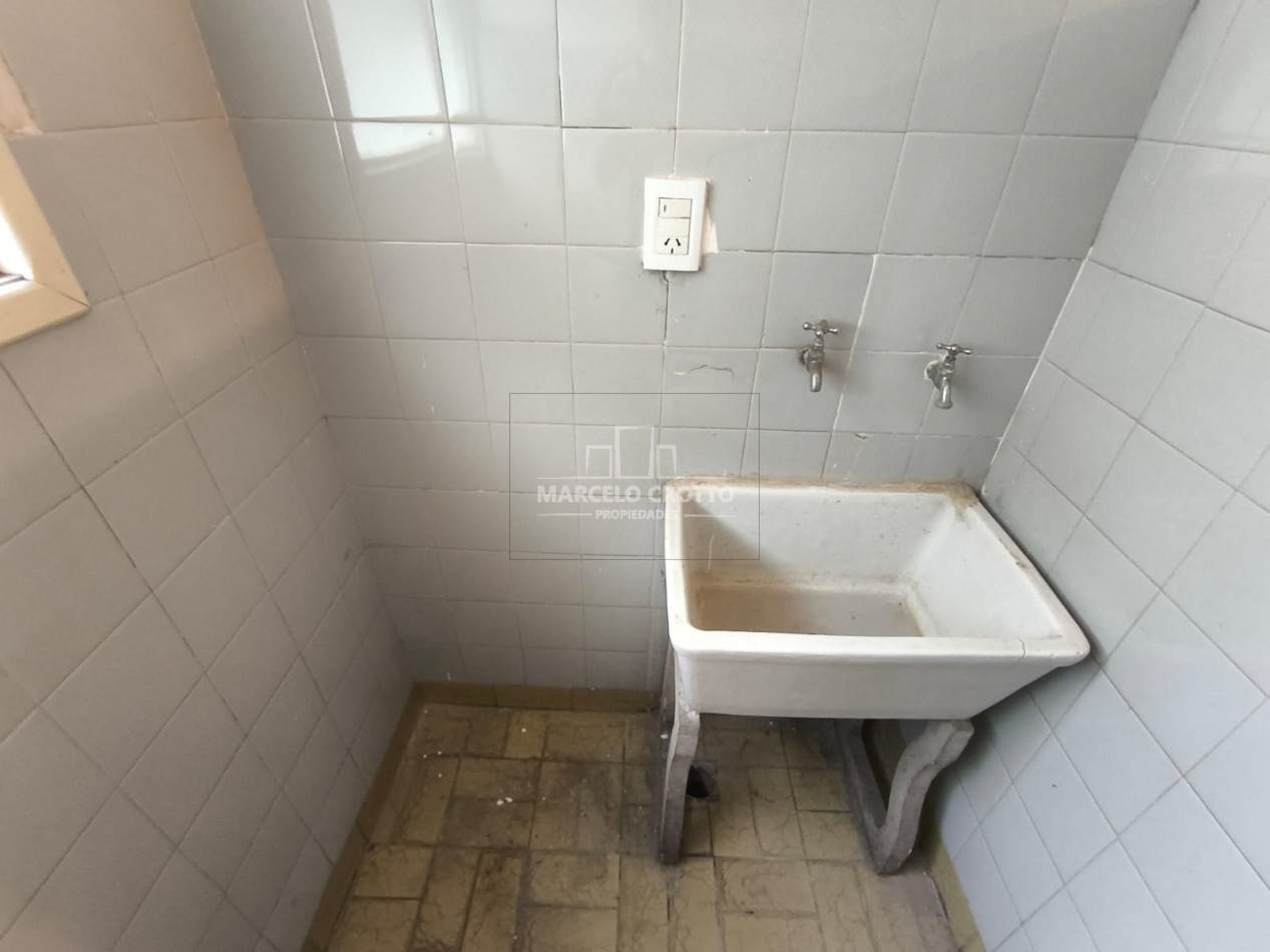 Alquiler vivienda departamento a la calle plaza mitre