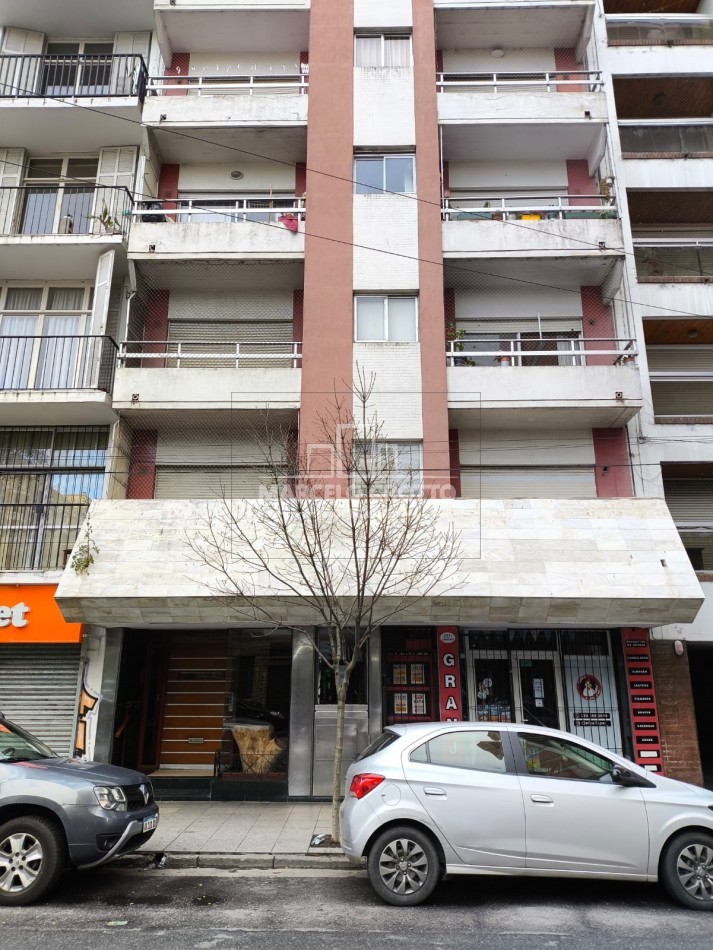 ALQUILER DEPARTAMENTO 2 AMBIENTES CON BALCON A LA CALLE BARRIO TERMINAL VIEJA