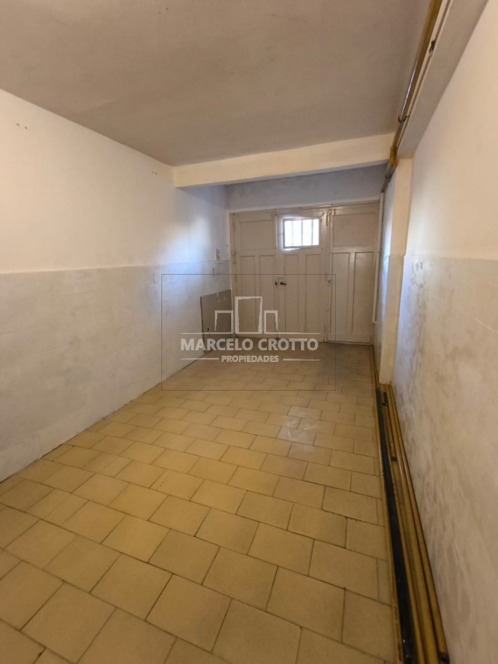 ALQUILER CHALET 3 AMBIENTES CON GARAGE + DEPARTAMENTO 2 AMBIENTES BARRIO SAN CARLOS