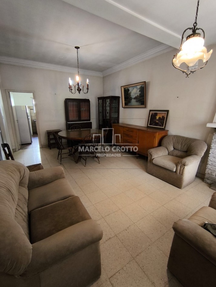 VENTA CHALET 3 AMBIENTES PARQUE GARAGE ALTILLO BARRIO CHAUVIN