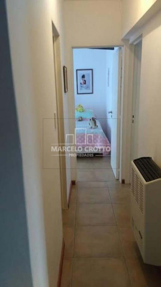 DEPARTAMENTO 4 Ambientes con  terraza y parrilla 