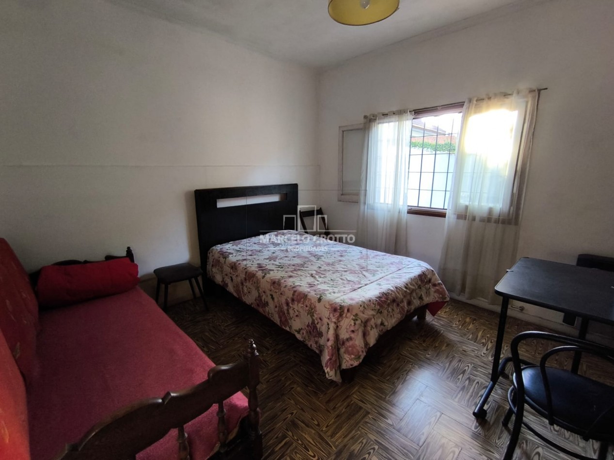 ALQUILER CHALET 3 AMBIENTES CON GARAGE + DEPARTAMENTO 2 AMBIENTES BARRIO SAN CARLOS