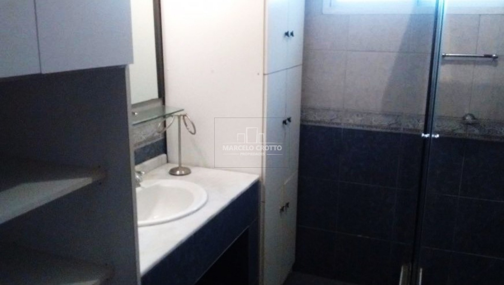 VENTA CHALET 5 AMBIENTES GARAGE DOBLE PARQUE Y QUNCHO BARRIO SAN CARLOS