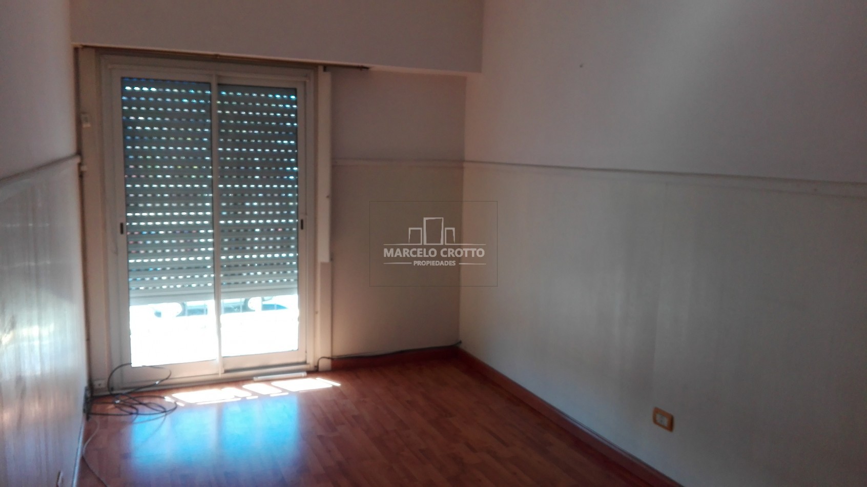 ALQUILER VIVIENDA DEPARTAMENTO 5 AMBINTES 2 BAÑOS ZONA JUAN B JUSTO Y TUCUMAN MAR DEL PLATA