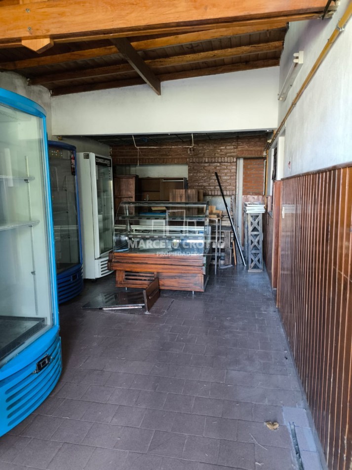 OPORTUNIDAD CASA 4 AMBIENTES 2 GARAGES 2 BAÑOS PARQUE ZONA PERALTA RAMOS OESTE