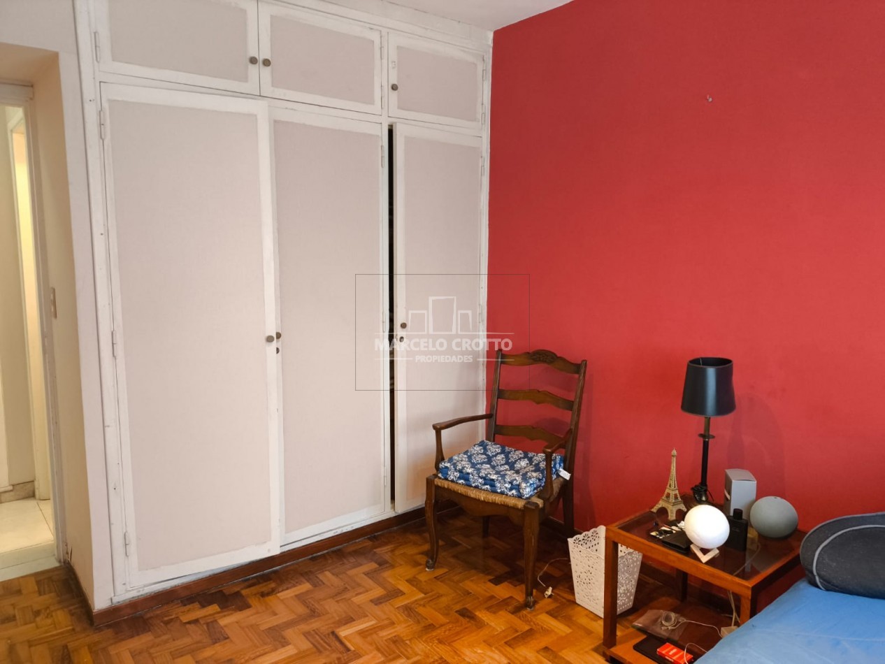 VENTA DEPARTAMENTO 2 AMBIENTES AMPLIOS 49 MTS2. PLANTA BAJA BARRIO CHAUVIN