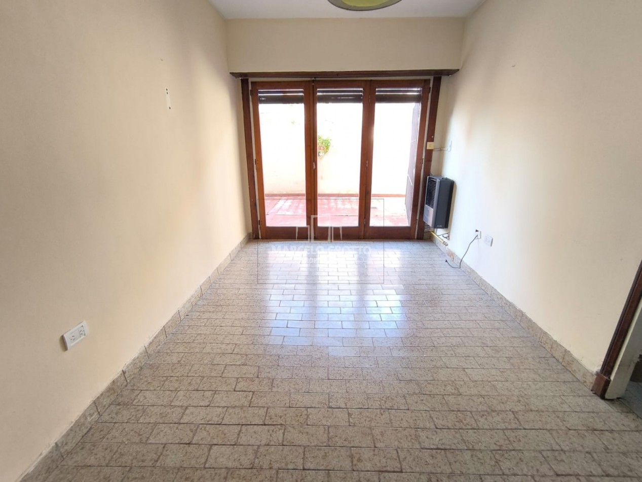 ALQUILER DEPARTAMENTO 3 AMBIENTES PLANTA BAJA CON PATIO BARRIO SAN CARLOS