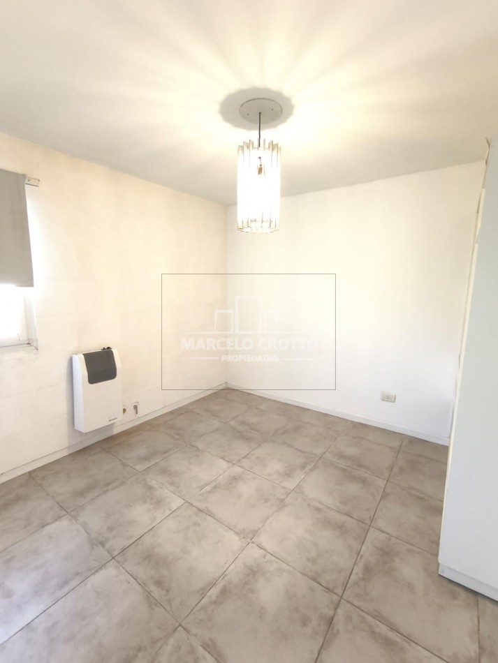 ALQUILER DE PH 2 AMBIENTES AMPLIOS, PLANTA BAJA, LUMINOSO CON PATIO Y PARRILLA