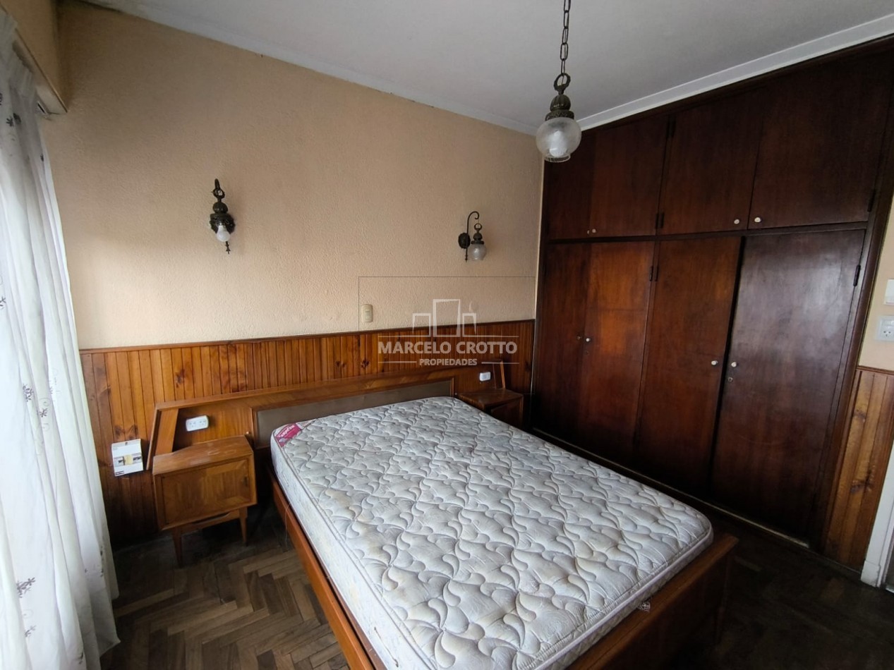 ALQUILER VIVIENDA 24 MESES CHALET 3 AMTIENTES CON PATIO Y QUINCHO EN PLANTA ALTA ZONA MALVINAS Y LIBERTAD