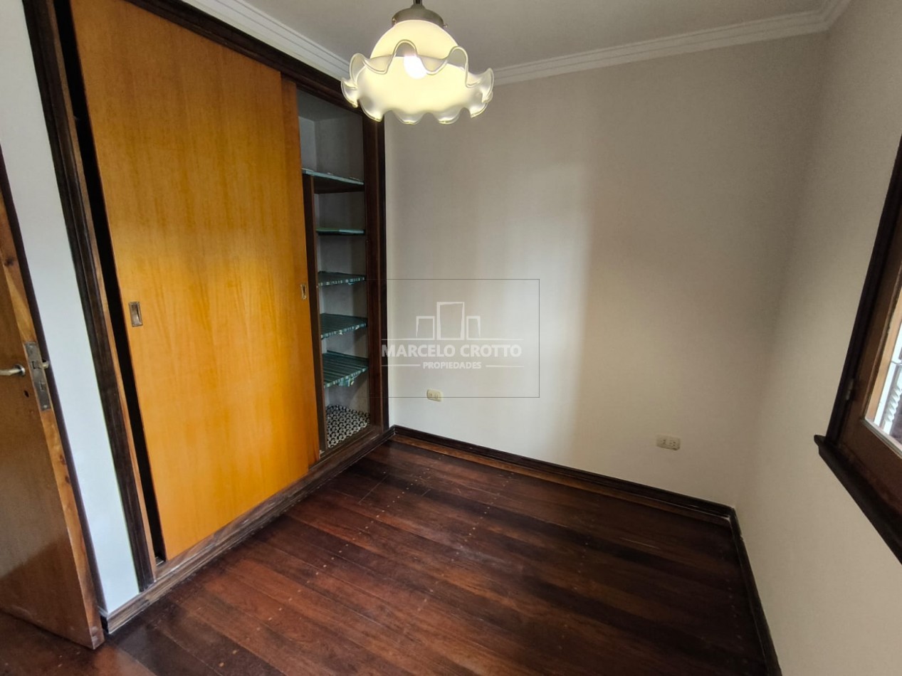 ALQUILER VIVIENDA PH 3 AMBIENTES AL FRENTE PLANTA BAJA BARRIO CHAUVIN PATIO LAVADERO