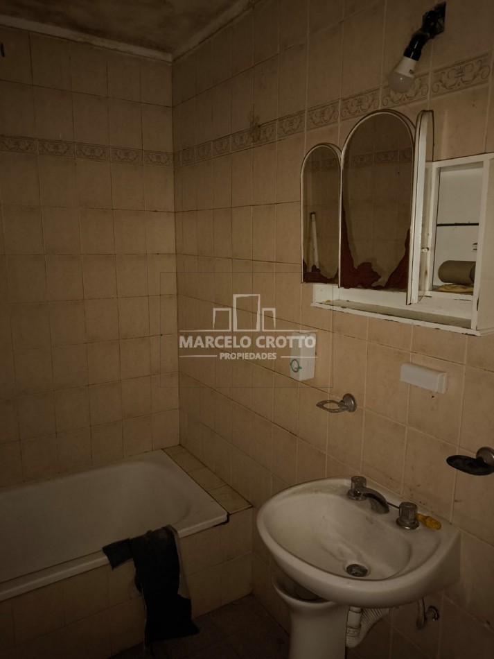 OPORTUNIDAD CASA 4 AMBIENTES 2 GARAGES 2 BAÑOS PARQUE ZONA PERALTA RAMOS OESTE