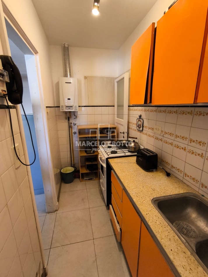 VENTA DEPARTAMENTO 2 AMBIENTES AMPLIOS 49 MTS2. PLANTA BAJA BARRIO CHAUVIN