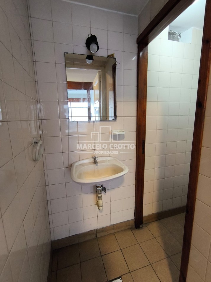 ALQUILER COMERCIAL, SOLO PARA OFICINA BARRIO CHAUVIN 