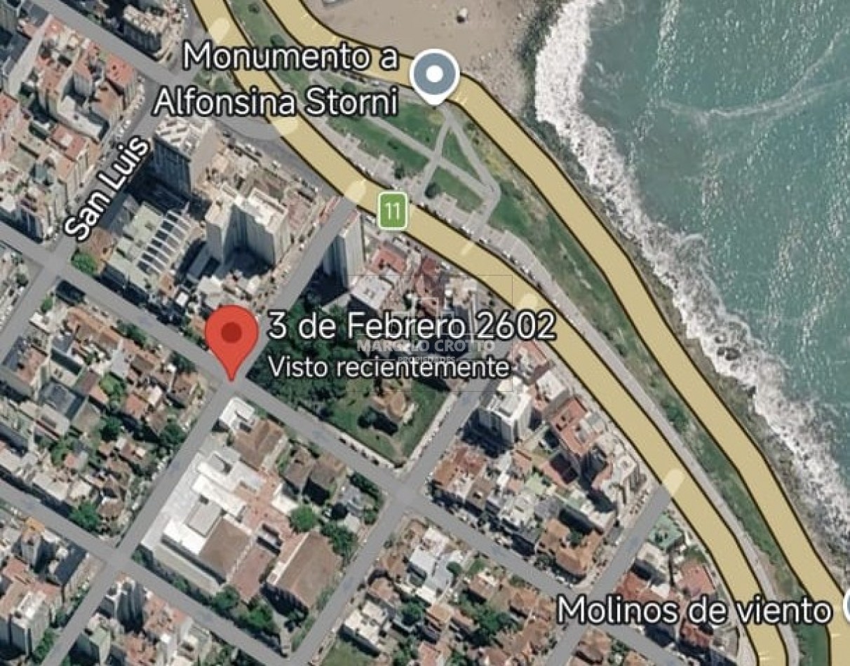 VENTA DE CASA EN  PH PLANTA BAJA (SOLO 2 UNIDADES) 4 AMBIENTES GARAGE Y PATIO, BARRIO LA PERLA