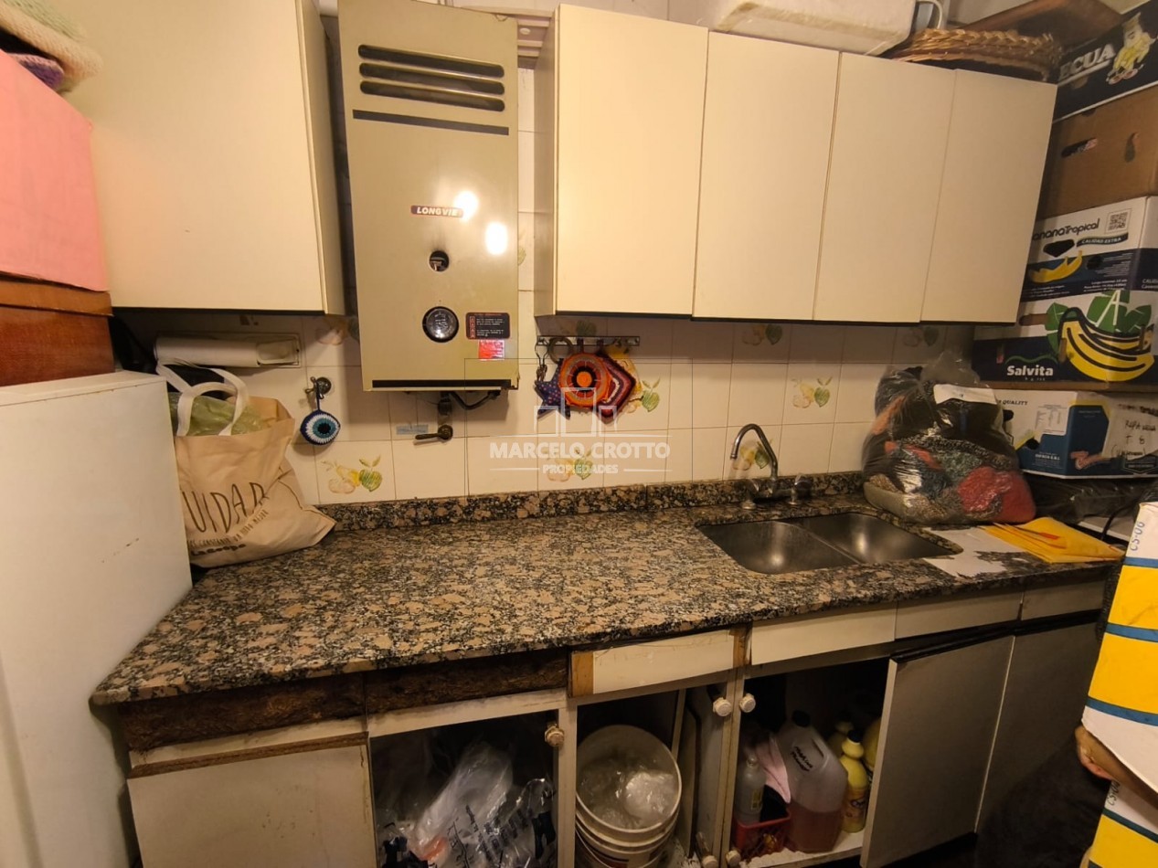 VENTA DE CASA 3 AMBIENTES A RECICLAR BARRIO EL PROGRESO