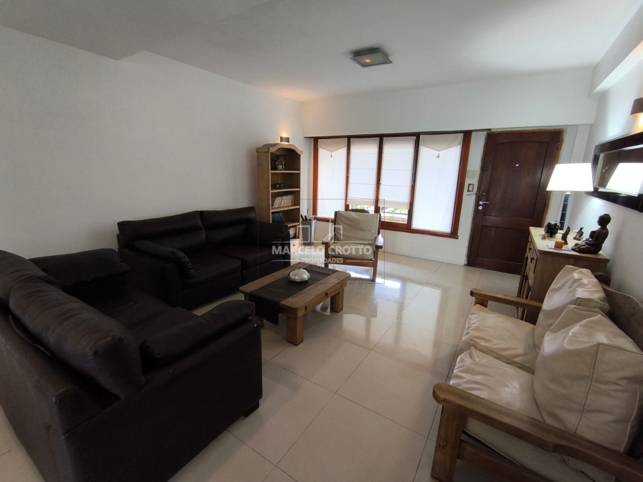 VENTA CHALET 5 AMBIENTES O MAS GARAGE PARQUE PATIO DEPENDENCIAS BARRIO DON BOSCO