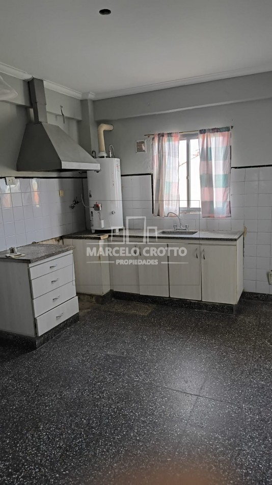 ALQUILER DEPARTAMENTO 3 AMBIENTES A LA CALLE BARRIO LAS AVENIDAS