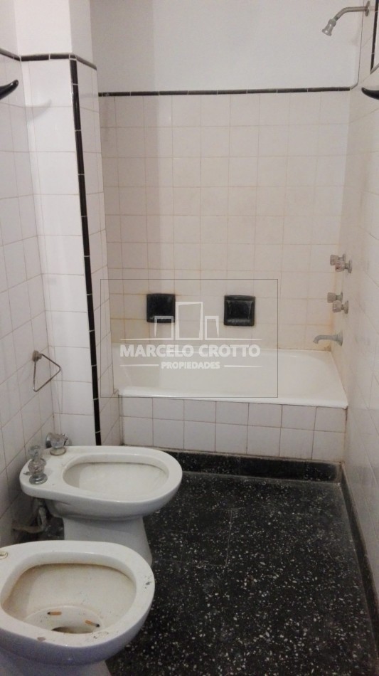 ALQUILER DEPARTAMENTO 3 AMBIENTES A LA CALLE BARRIO LAS AVENIDAS