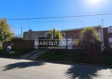 OPORTUNIDAD CASA 4 AMBIENTES 2 GARAGES 2 BAÑOS PARQUE ZONA PERALTA RAMOS OESTE